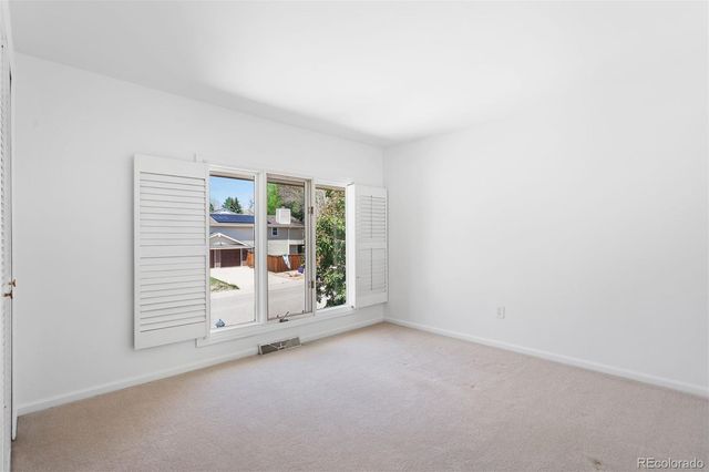 5562 E Caley Avenue, Centennial, CO 80121
