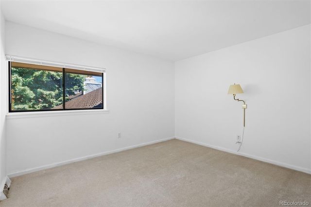 5562 E Caley Avenue, Centennial, CO 80121