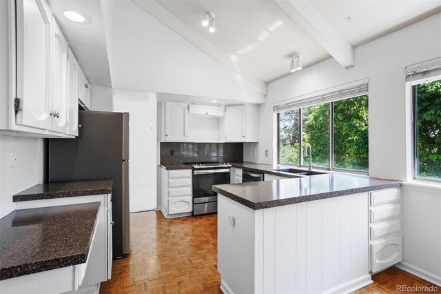 5562 E Caley Avenue, Centennial, CO 80121
