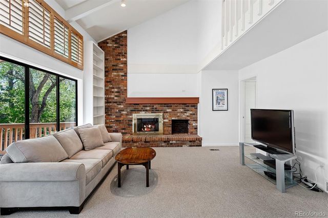 5562 E Caley Avenue, Centennial, CO 80121