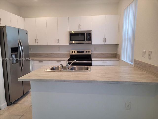 2685 SE 13th Street 2685, Homestead, FL 33035