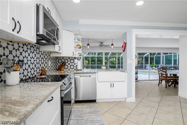 1072 Wisconsin DR, Naples, FL 34103