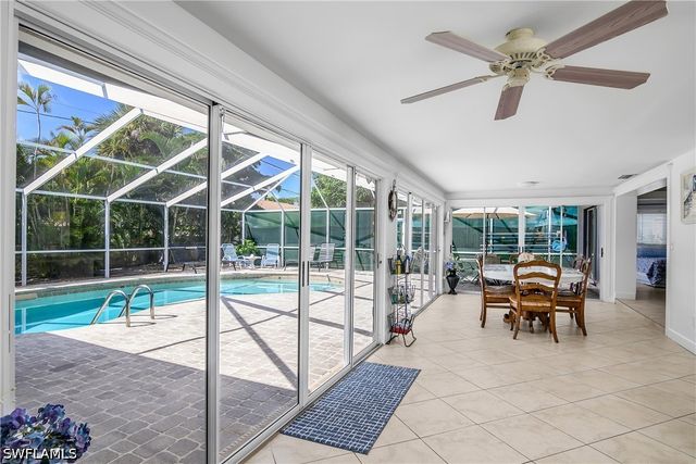 1072 Wisconsin DR, Naples, FL 34103
