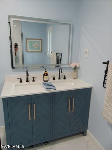 1072 Wisconsin DR, Naples, FL 34103