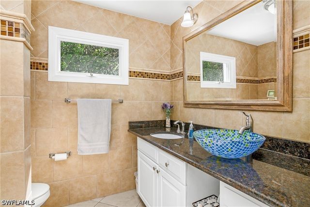 1072 Wisconsin DR, Naples, FL 34103