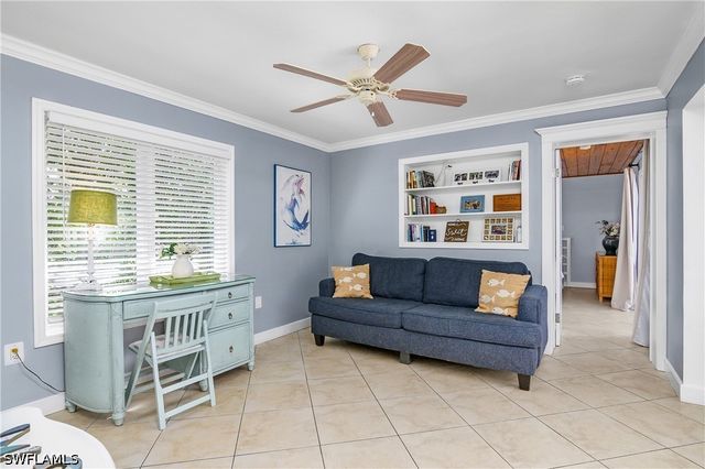 1072 Wisconsin DR, Naples, FL 34103