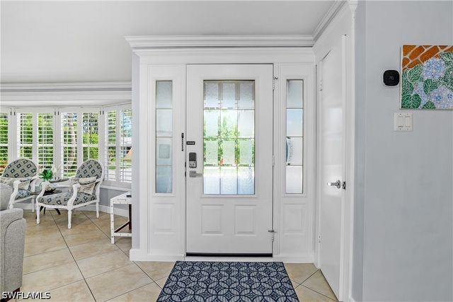 1072 Wisconsin DR, Naples, FL 34103