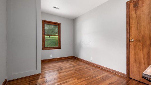 1681 S Watson Road SE, Heath, OH 43056
