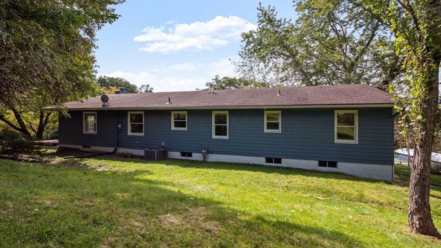 1681 S Watson Road SE, Heath, OH 43056