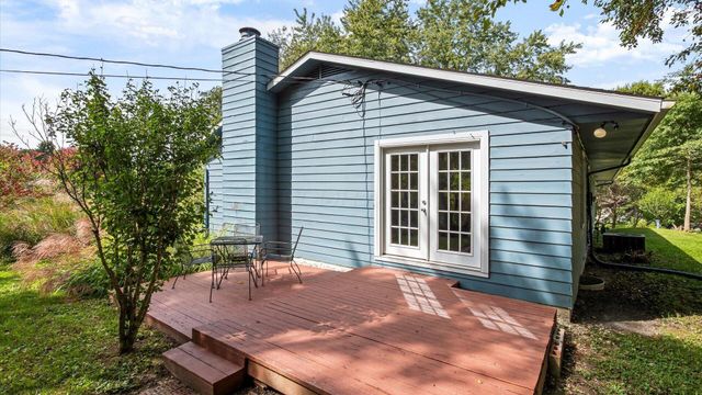 1681 S Watson Road SE, Heath, OH 43056