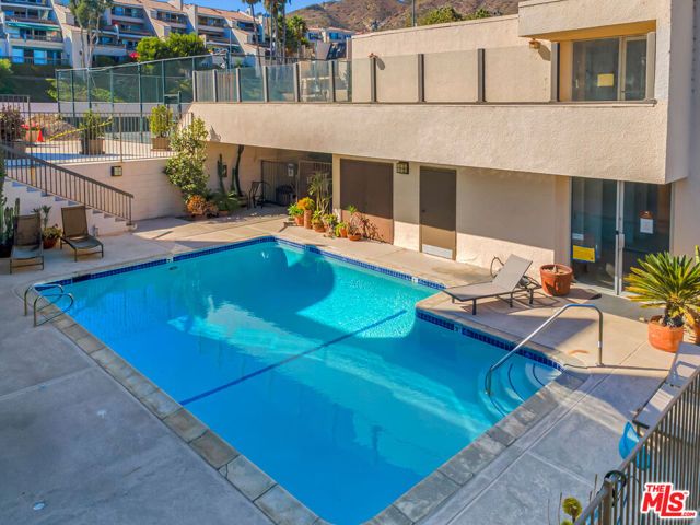 23901 Civic Center Way D238, Malibu, CA 90265