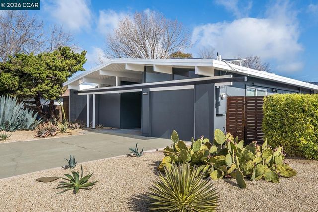 4095 Phoenix St, Concord, CA 94521