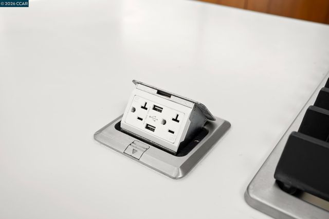 4095 Phoenix St, Concord, CA 94521