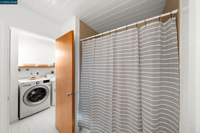 4095 Phoenix St, Concord, CA 94521