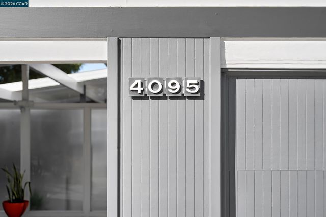 4095 Phoenix St, Concord, CA 94521
