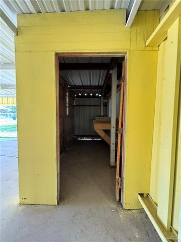 510 Garcia Avenue, Mercedes, TX 78570