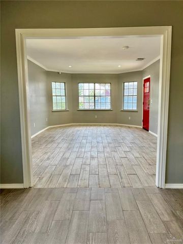 510 Garcia Avenue, Mercedes, TX 78570