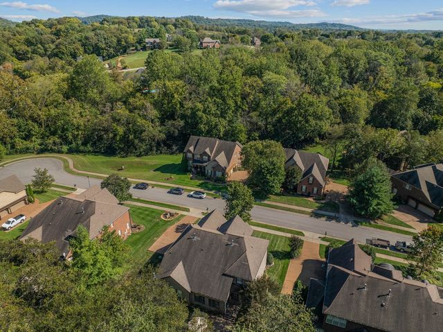 9092 Chardonnay Trce, Franklin, TN 37067