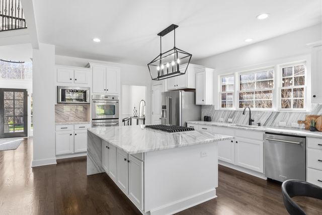 9092 Chardonnay Trce, Franklin, TN 37067