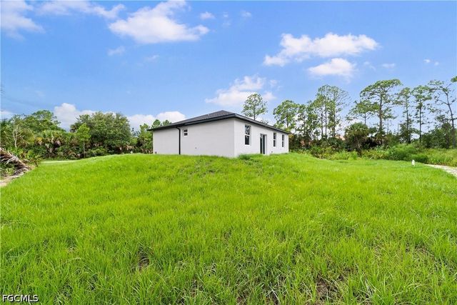 3416 69th ST W, Lehigh Acres, FL 33971