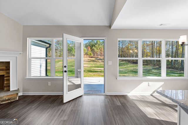 5582 Highway 100, Hogansville, GA 30230