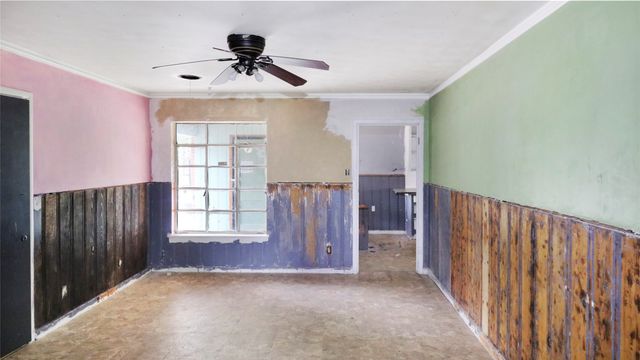 7328 Ravehill Lane, Dallas, TX 75227