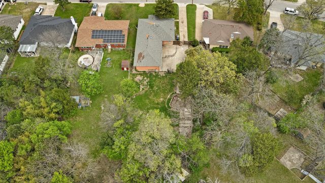 7328 Ravehill Lane, Dallas, TX 75227