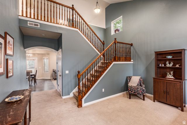 1065 W WINDSOR DR, North Salt Lake, UT 84054