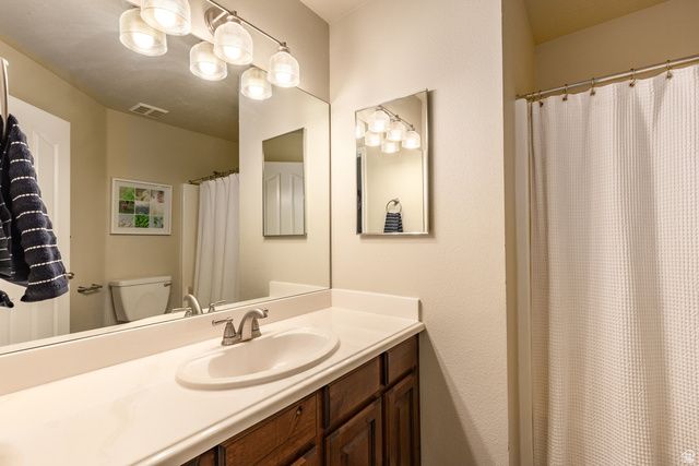1065 W WINDSOR DR, North Salt Lake, UT 84054