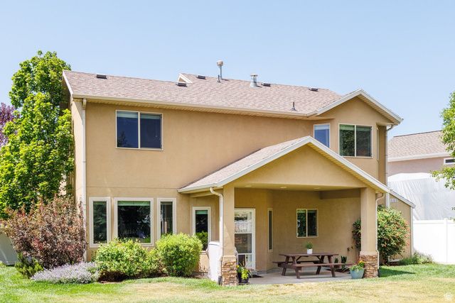 1065 W WINDSOR DR, North Salt Lake, UT 84054
