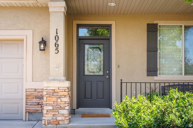 1065 W WINDSOR DR, North Salt Lake, UT 84054
