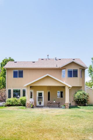 1065 W WINDSOR DR, North Salt Lake, UT 84054