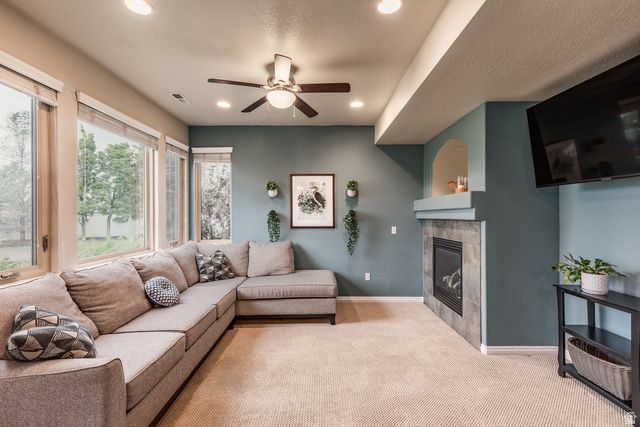 1065 W WINDSOR DR, North Salt Lake, UT 84054