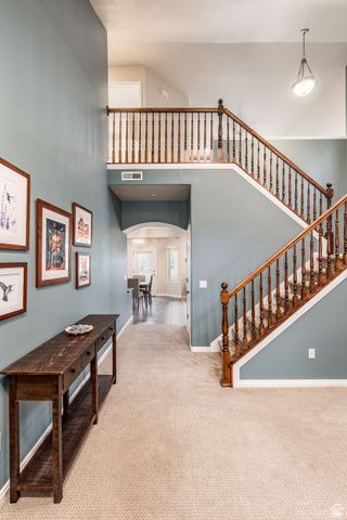 1065 W WINDSOR DR, North Salt Lake, UT 84054