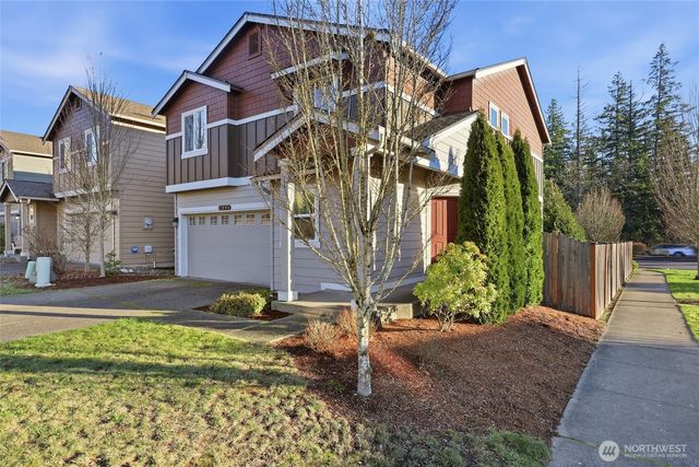 2306 Fiddleback Street NE, Lacey, WA 98516