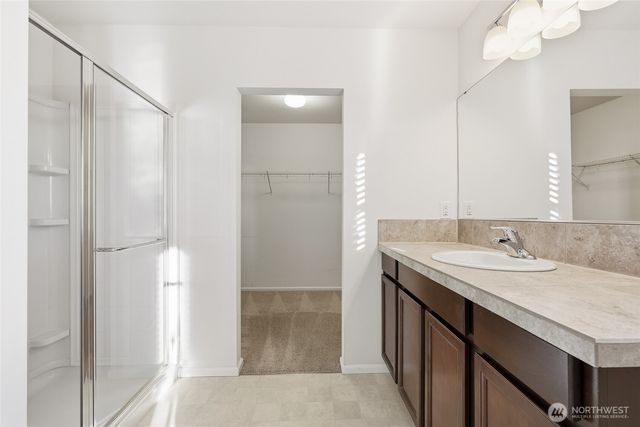 2306 Fiddleback Street NE, Lacey, WA 98516