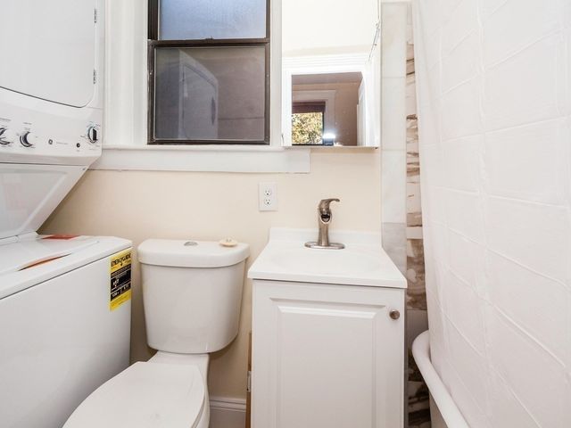 65 Burbank St. 17, Boston, MA 02115