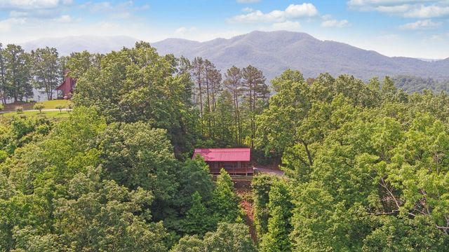 643 Zekes Trail, Marble, NC 28905