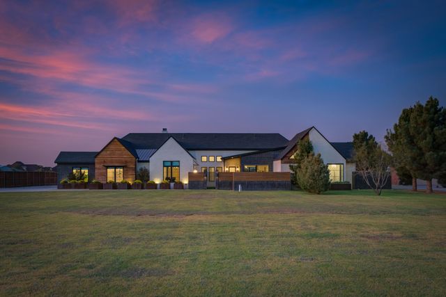 8114 County Rd 7000, Lubbock, TX 79407