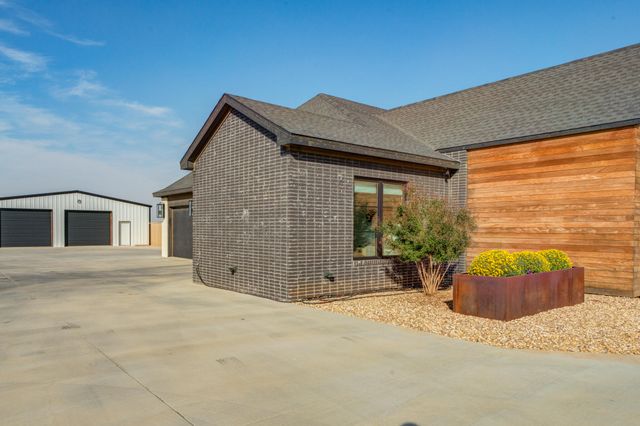 8114 County Rd 7000, Lubbock, TX 79407
