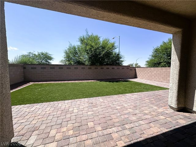 6214 Orions Belt Peak Street, North Las Vegas, NV 89031