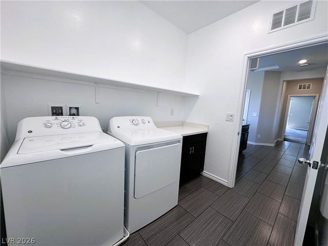 6214 Orions Belt Peak Street, North Las Vegas, NV 89031