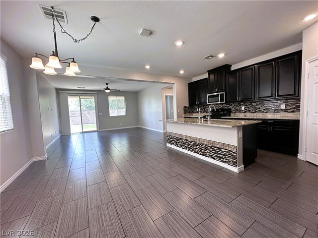 6214 Orions Belt Peak Street, North Las Vegas, NV 89031