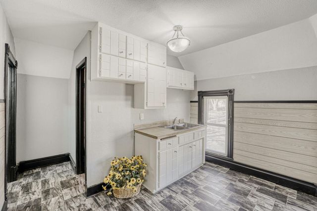 436 Park Street, Anoka, MN 55303