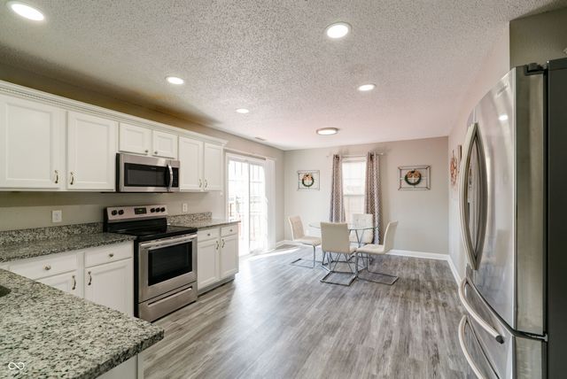 10597 Cyrus Drive, Indianapolis, IN 46231
