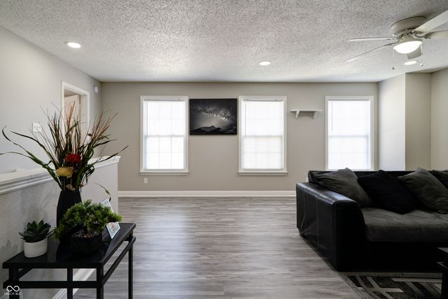 10597 Cyrus Drive, Indianapolis, IN 46231