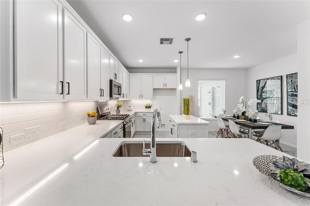 550 Long Beach Bay Drive, Katy, TX 77493