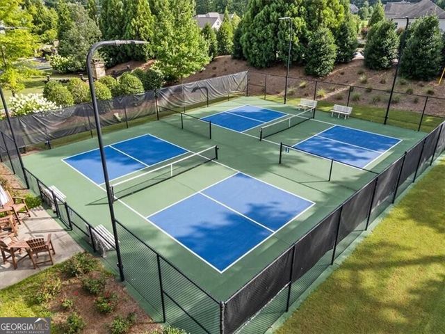 315 Pinehurst Circle, Alpharetta, GA 30004