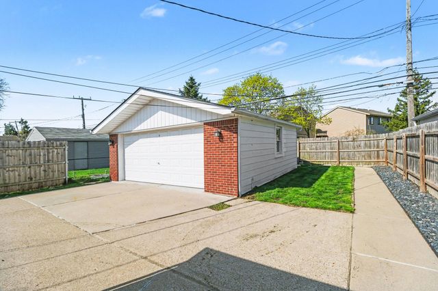 32015 Saint Margaret Street, Saint Clair Shores City, MI 48082