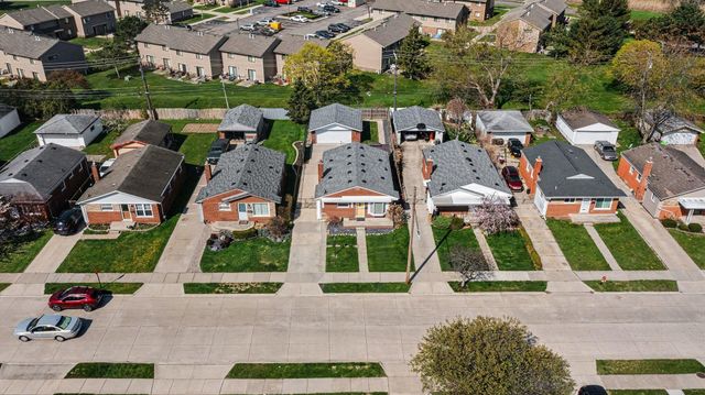 32015 Saint Margaret Street, Saint Clair Shores City, MI 48082